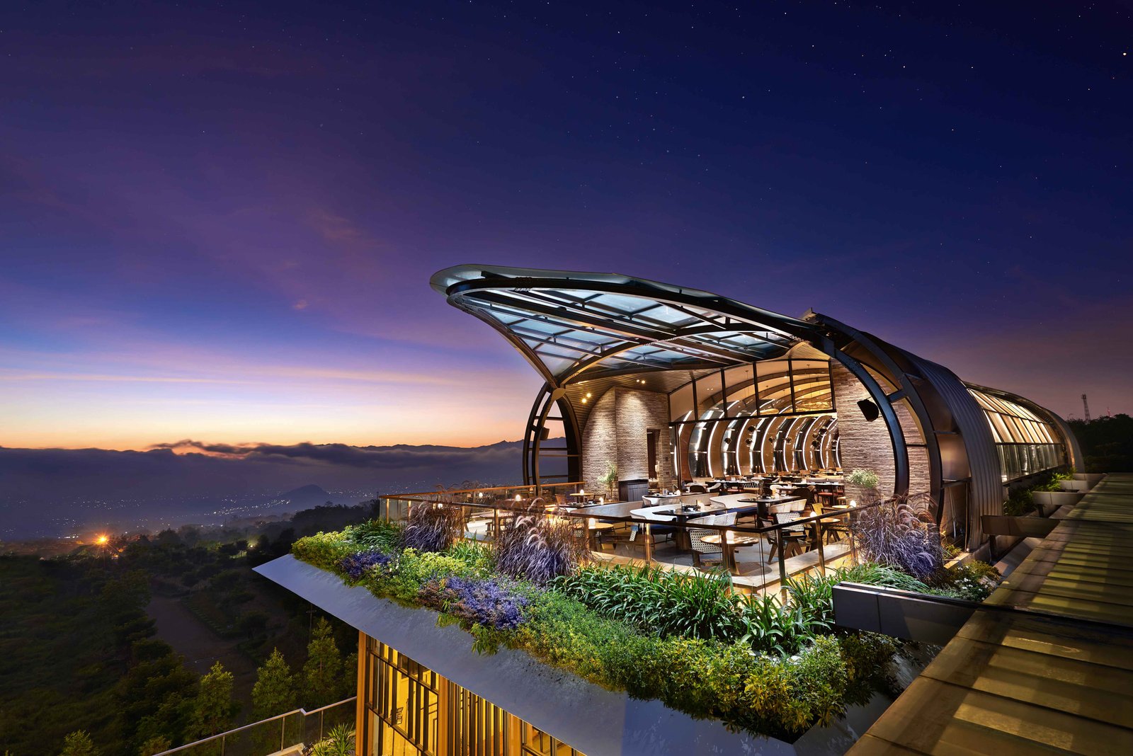 Sonny & Sons - The Most Photogenic Restaurant Design 2024